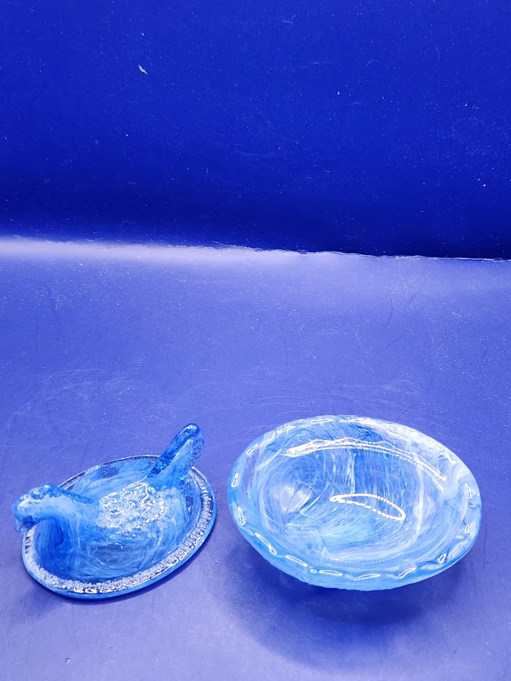 Blue Slag Hen On Nest Mini Glass Salt CellarDish